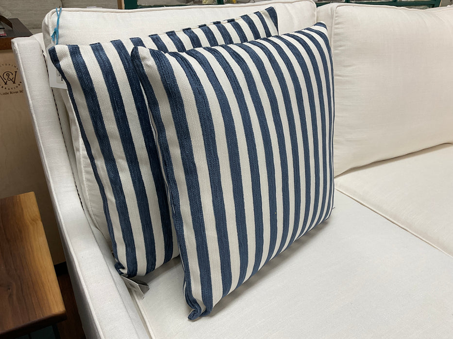 Indoor/Outdoor Pillow - Striped