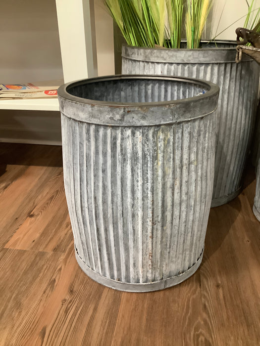 Corrugated metal planter