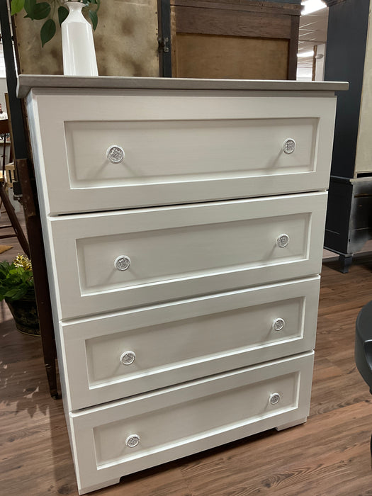 Greenville - Pine top dresser