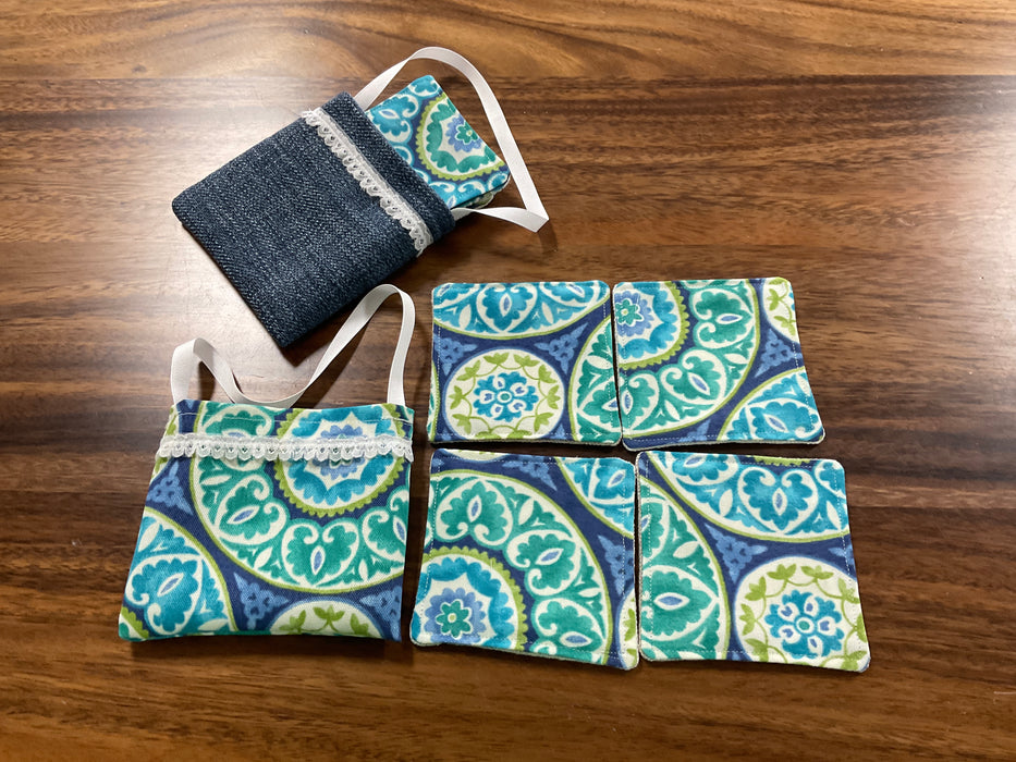 Small mug rug coaster set with bag