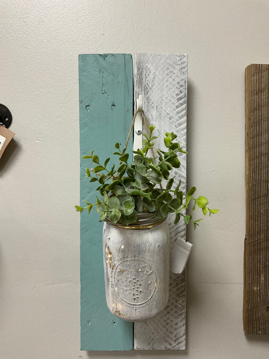 Light up mason jar wall hanging