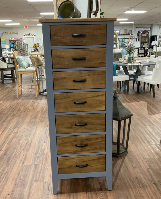 Royal Oak Dresser - Maple