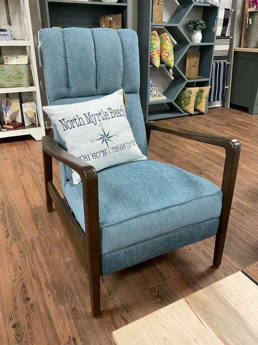 Wyndham recliner lagoon
