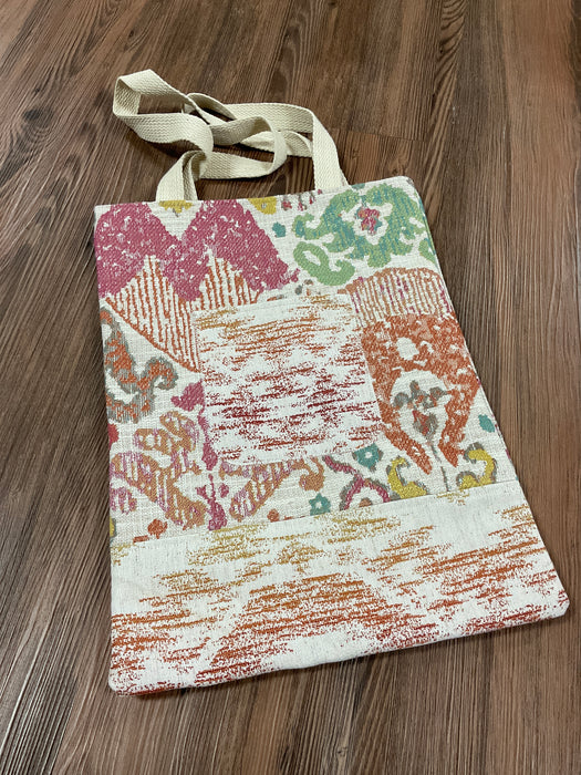Market lined totes