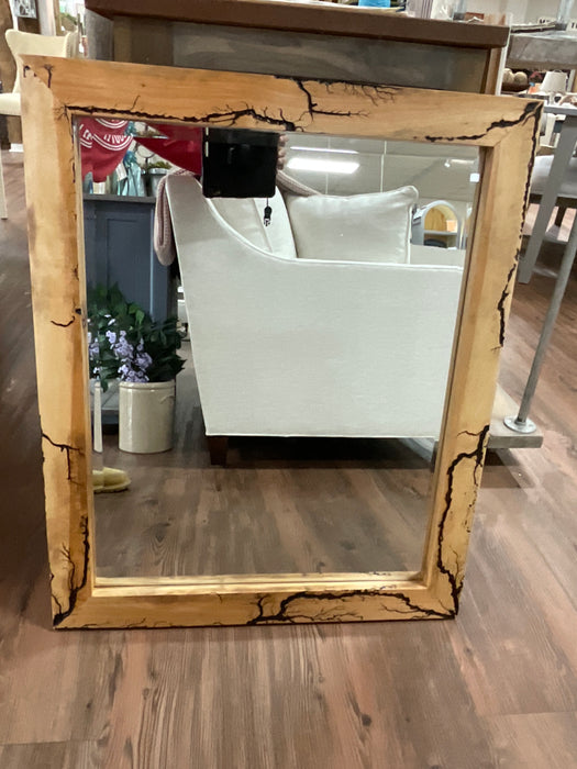 Fractal framed mirror