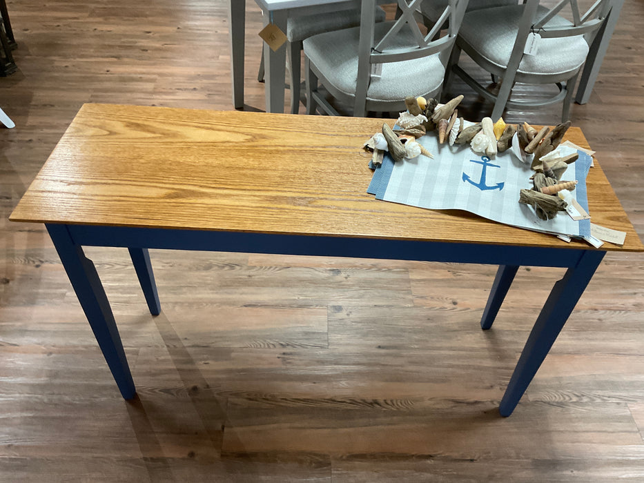Yankee Blue Table