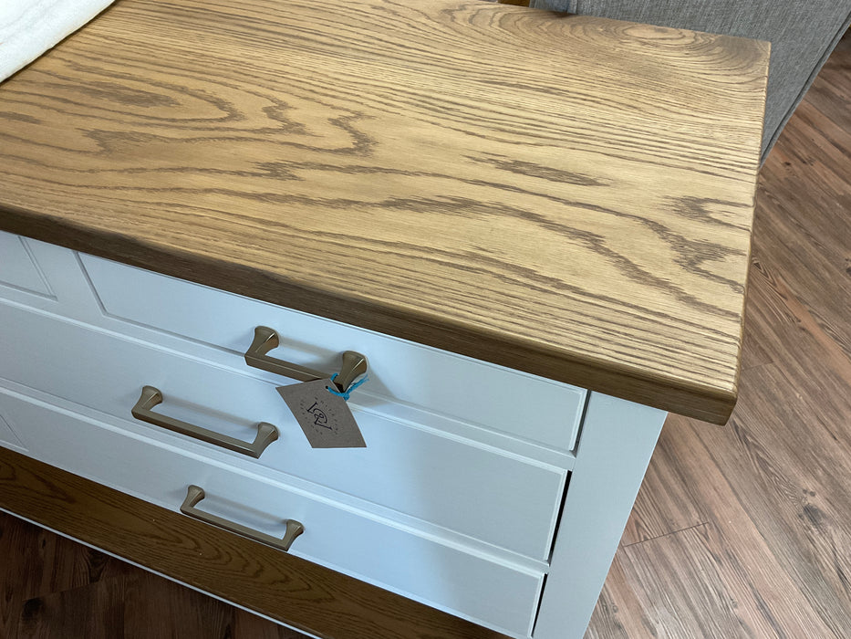 Oak top buffet - Cashmere