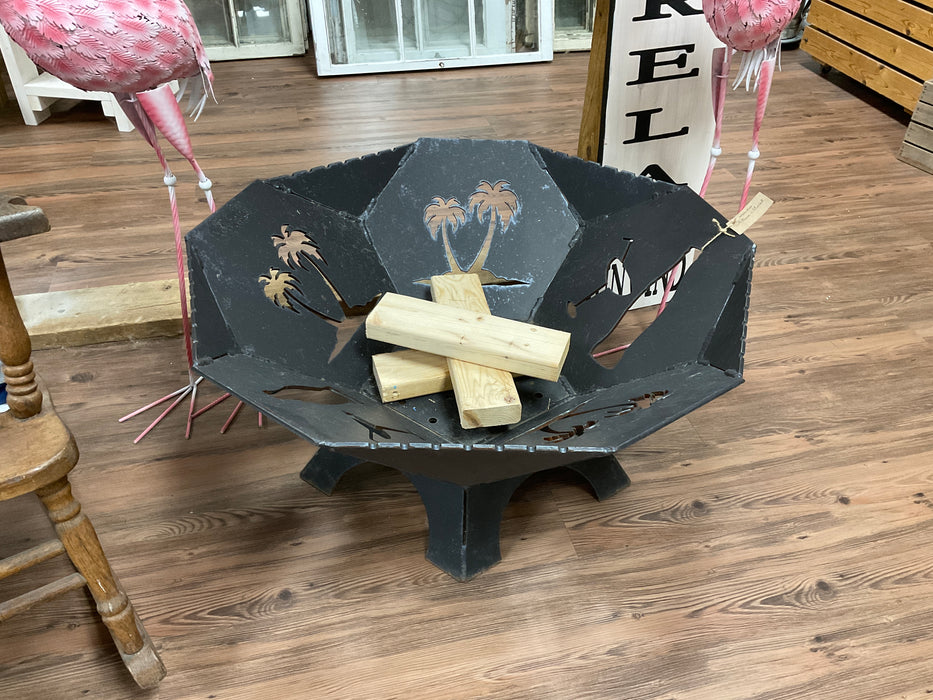 Outdoor fire pit