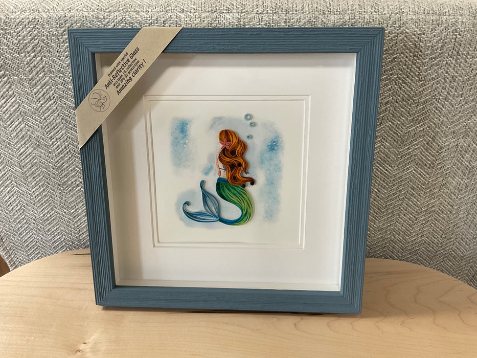 Quilling picture shadowbox