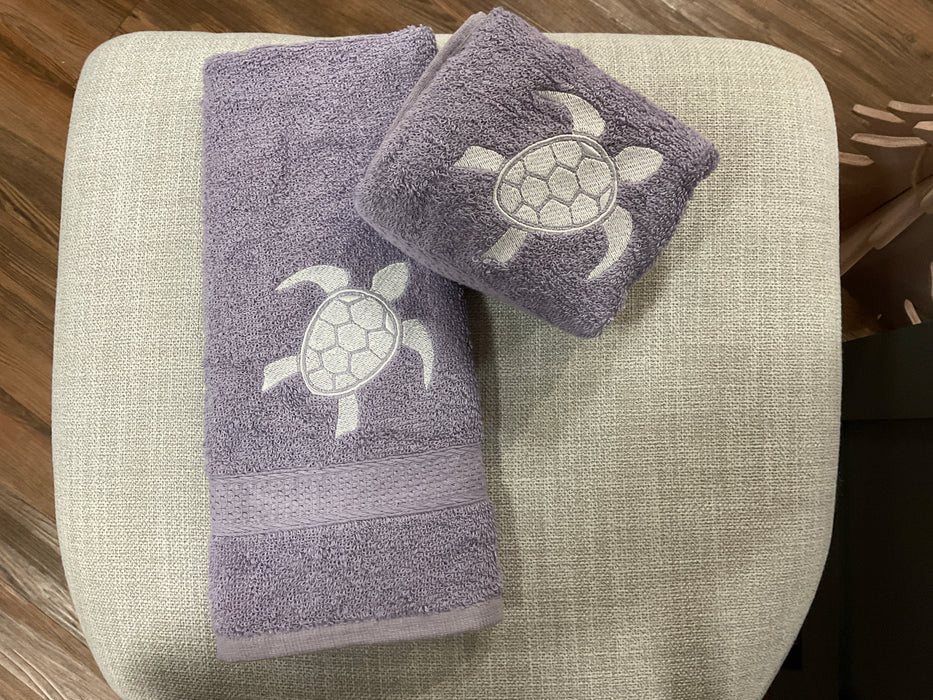 Embroidered hand towel - turtle