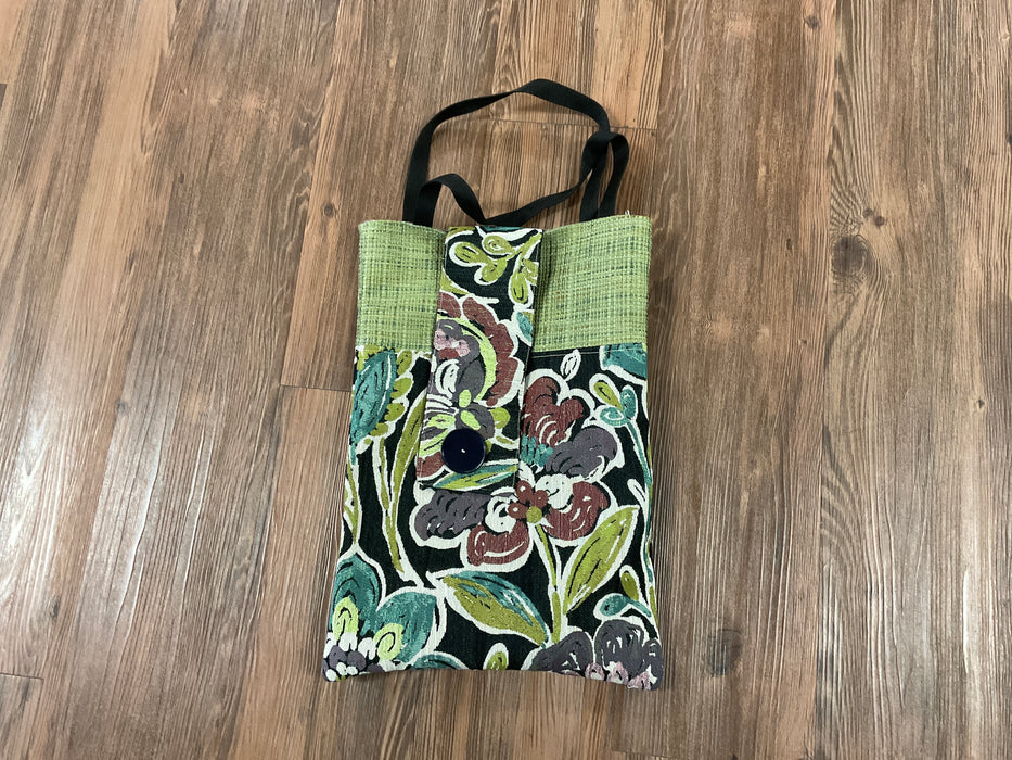 Market lined totes