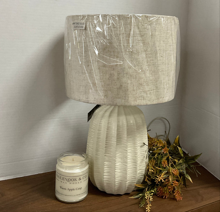Risa Lamp