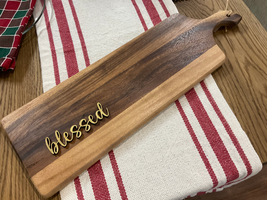 Cut-out wood plate words.