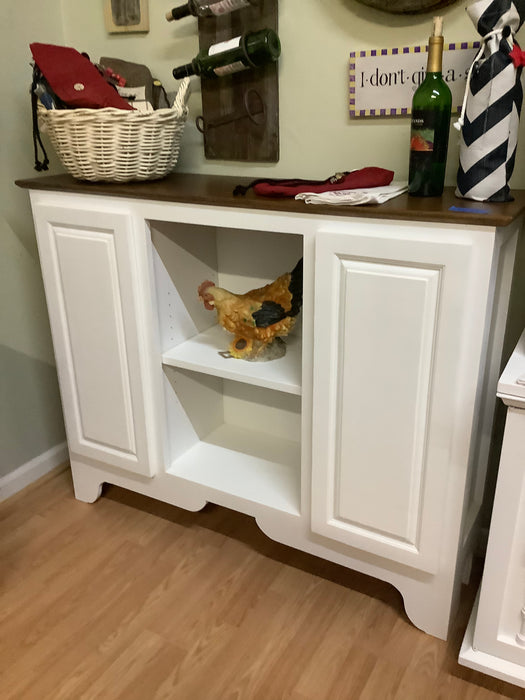 Raised panel cabinet