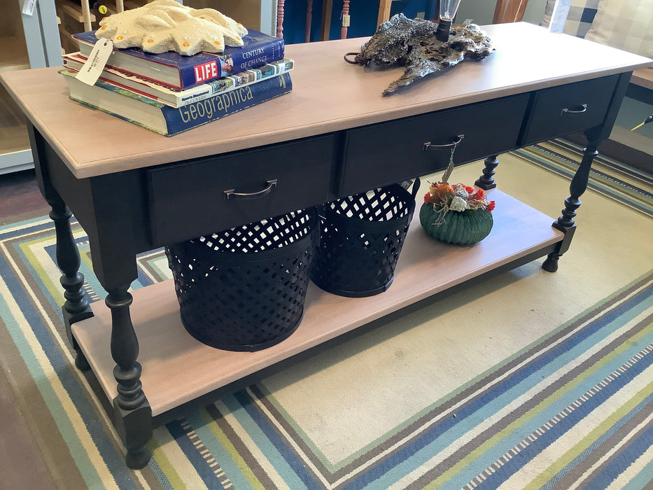 Boho black basket