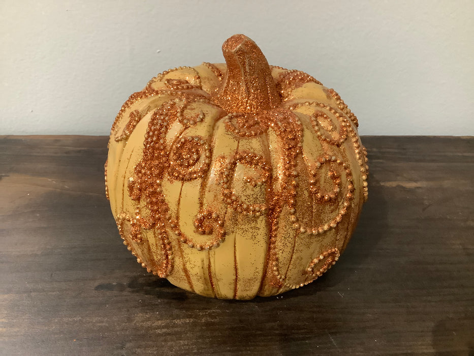 Glitter resin pumpkin