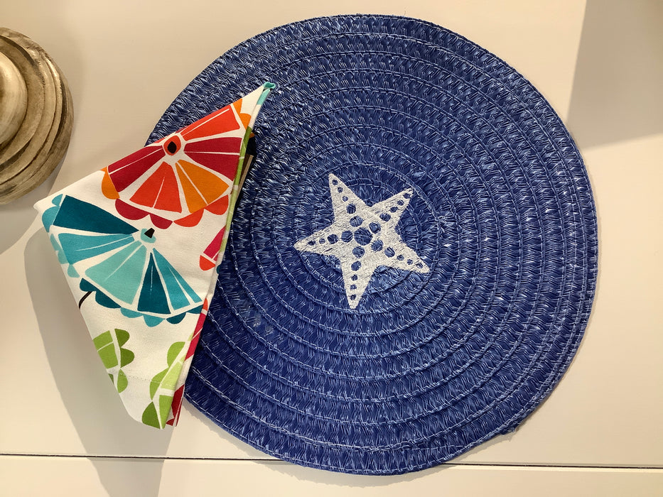 Embroidered placemats round