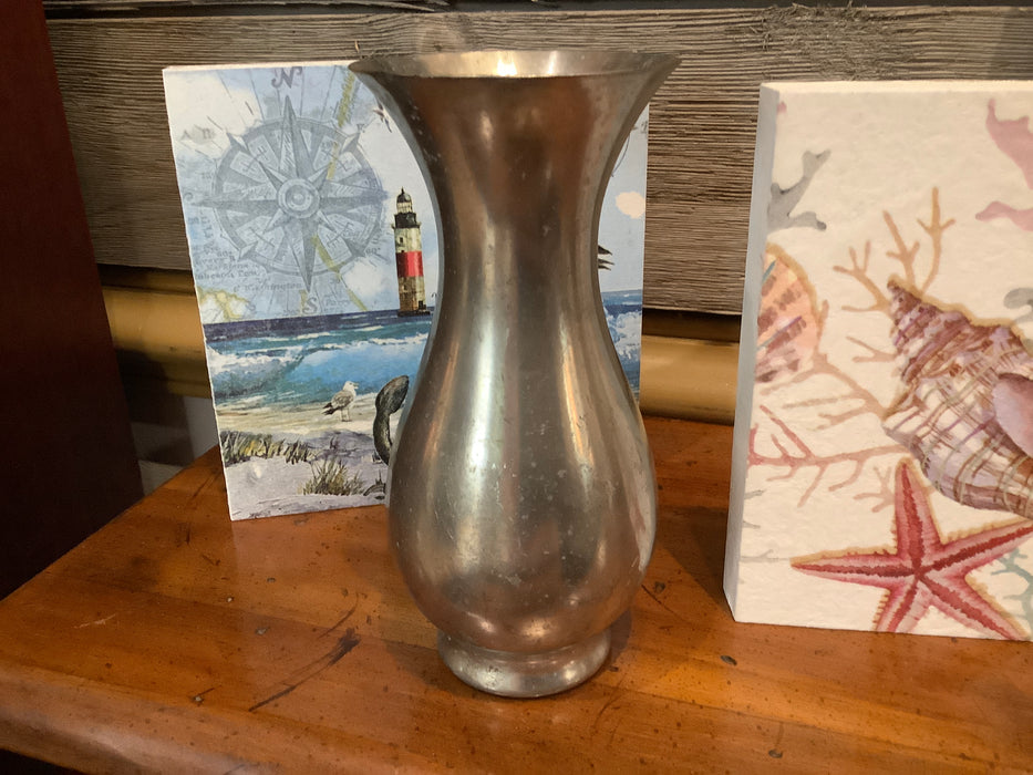 Royal Holland Petwer flower vase