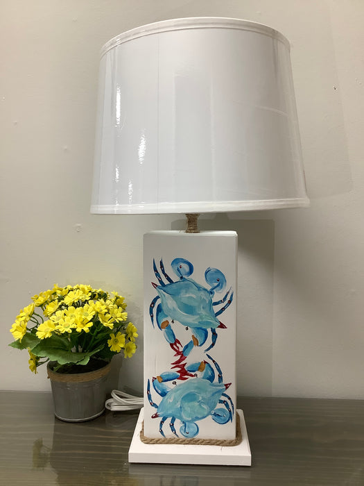 Crab painted lamp