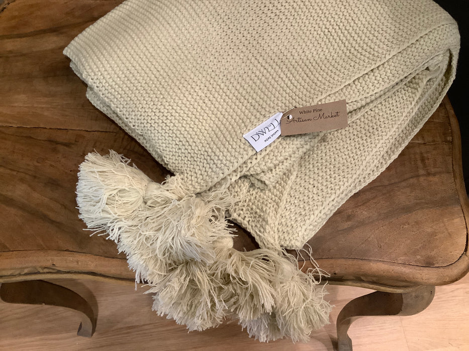 Blanket - Knit throw with tassels