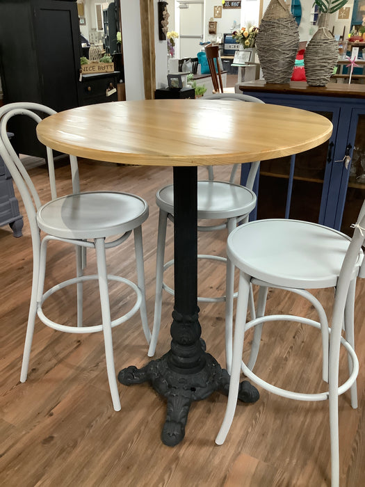 Cast Iron Pub table