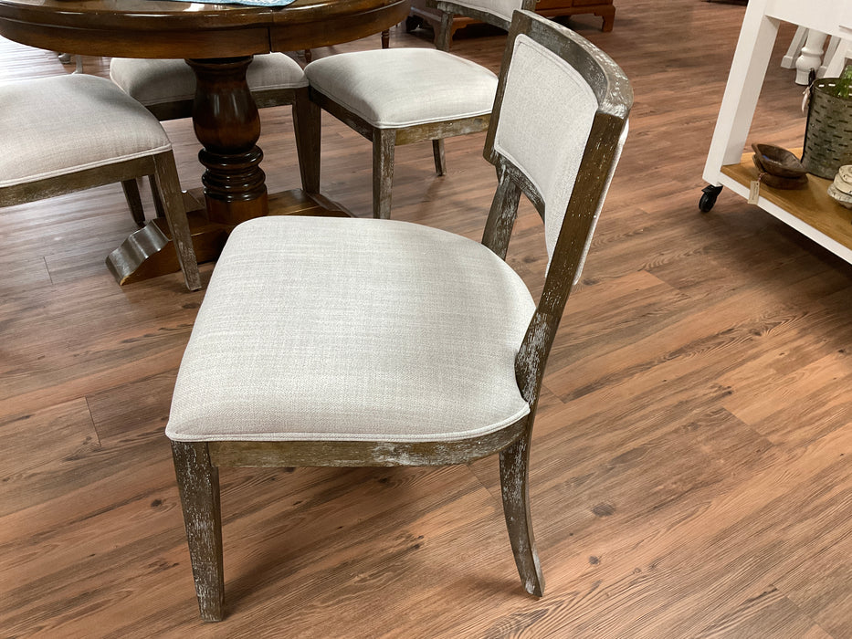 Curved wood dining chair