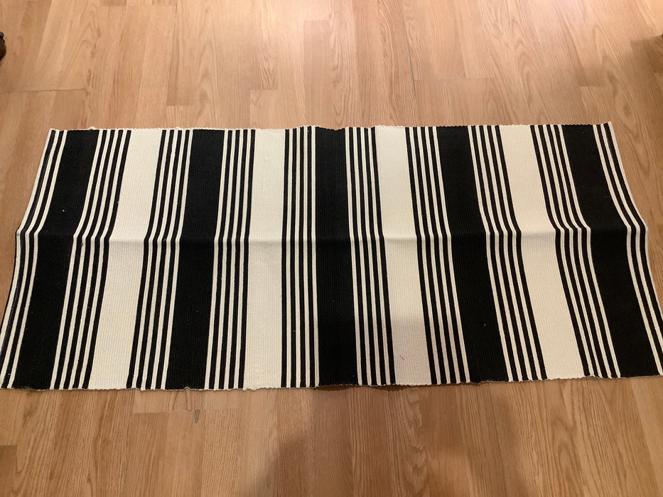 Modern farmhouse rug