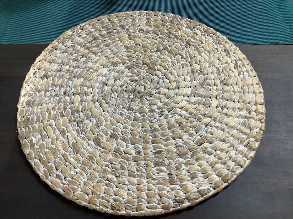 Braided Hyacinth placemat