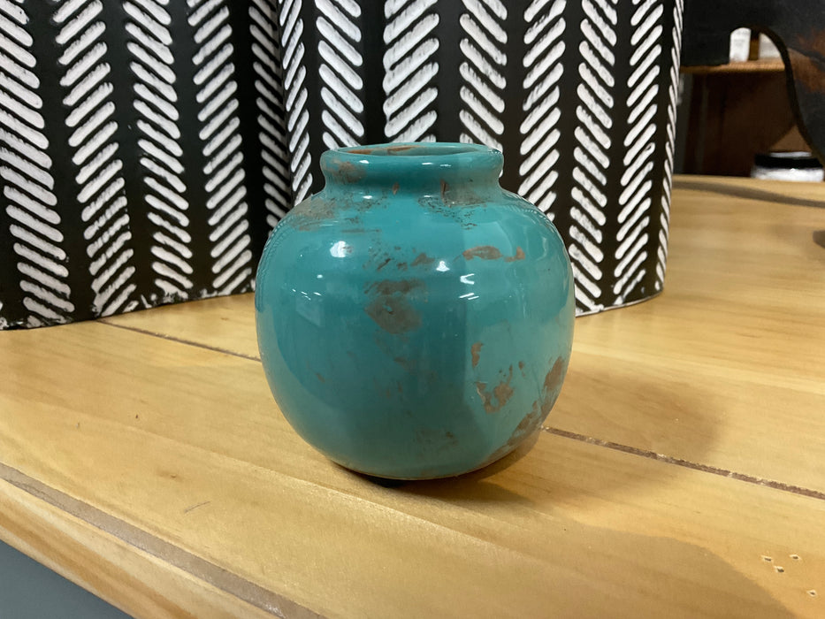 Cafe bud vase short
