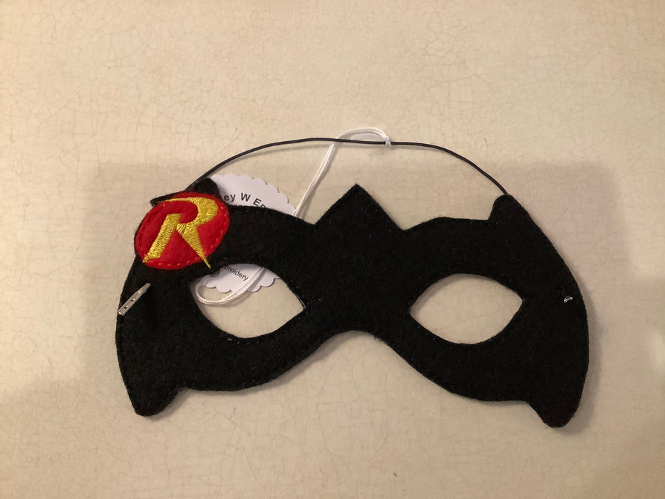 Kid's Play Mask - Characters