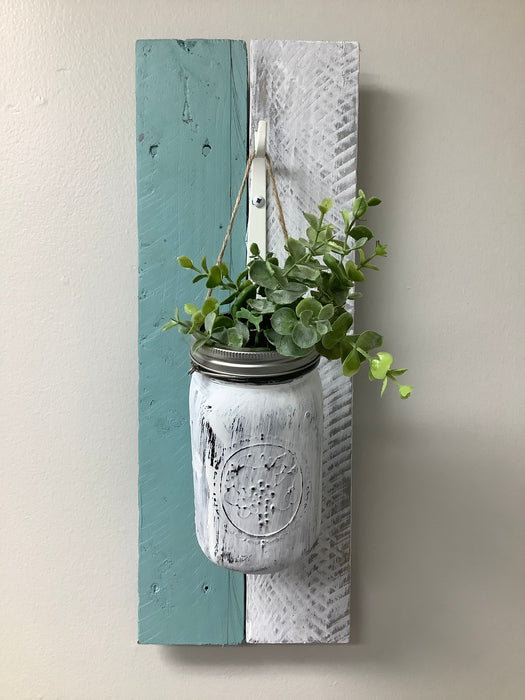 Light up mason jar wall hanging