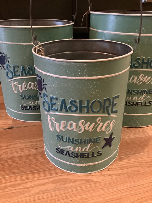 Seashore treasures bucket