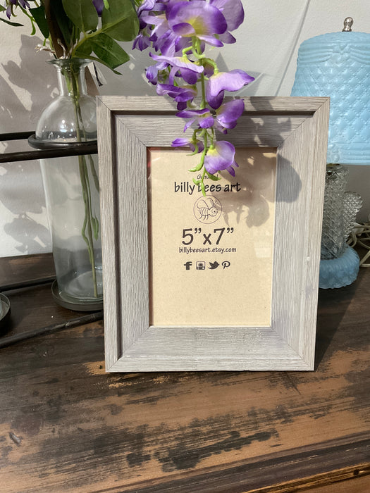 Relic easel back 5”x7” photo frame