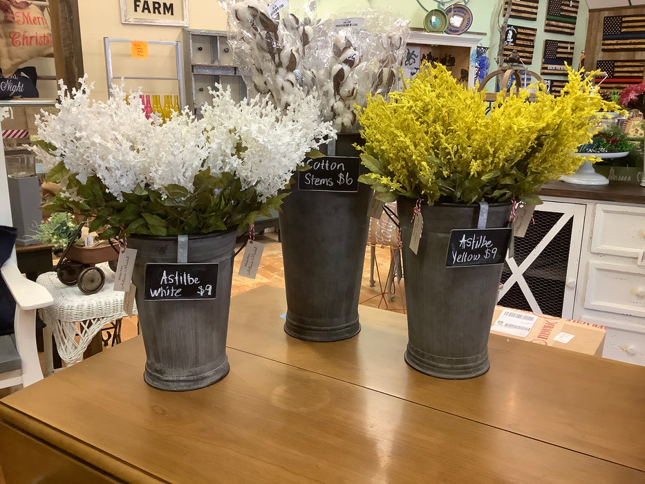 Zinc bucket with chalkboard plaque