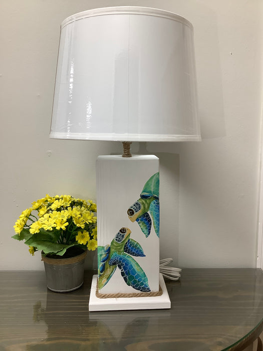Turtle painted lamp