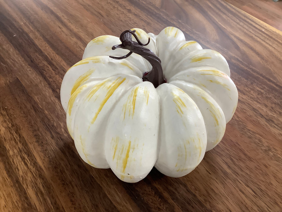 Faux pumpkin