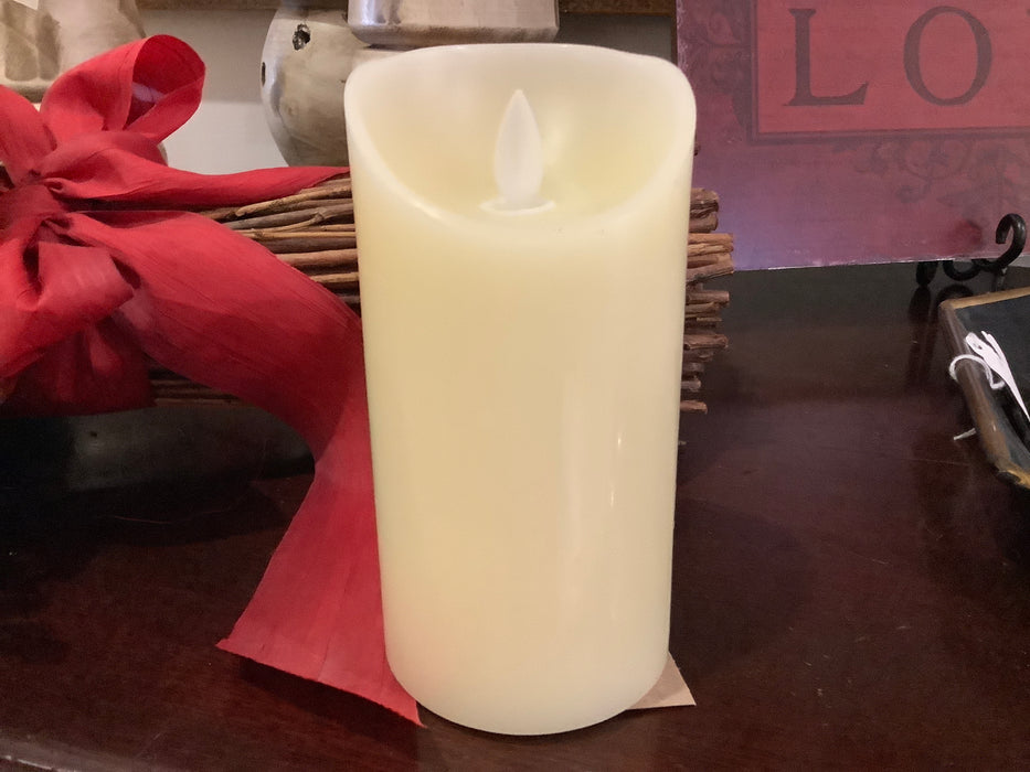 Flame moving candle
