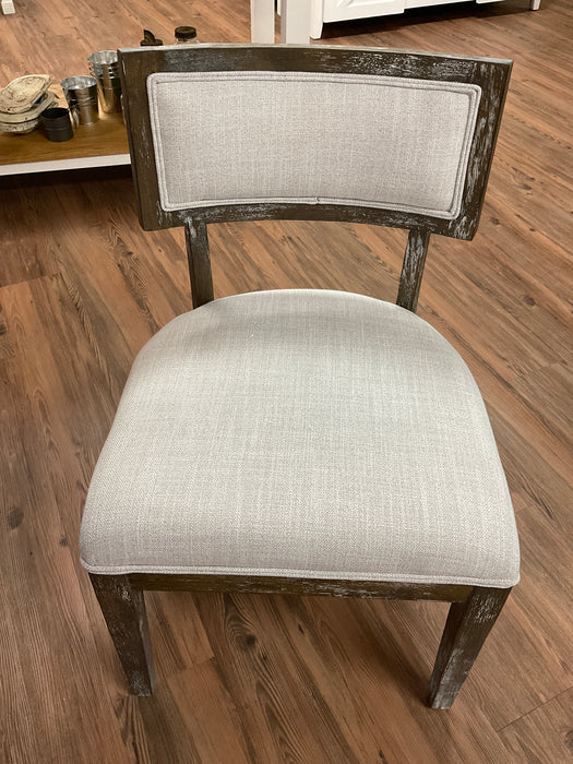 Curved wood dining chair