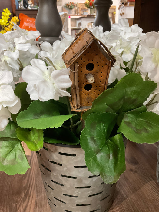 Mini metal birdhouse