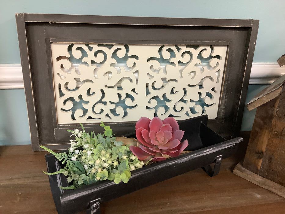 Modern farmhouse shutter