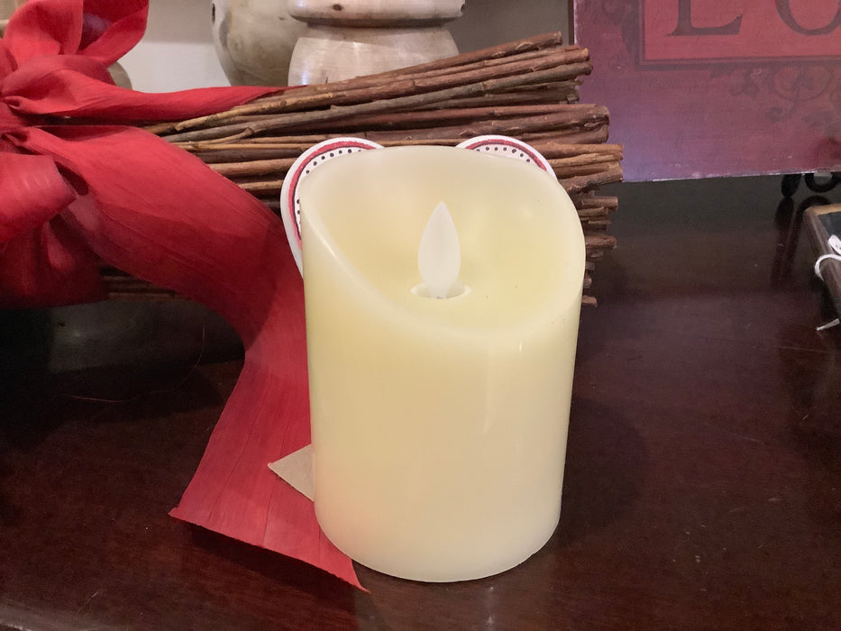 Flame moving candle