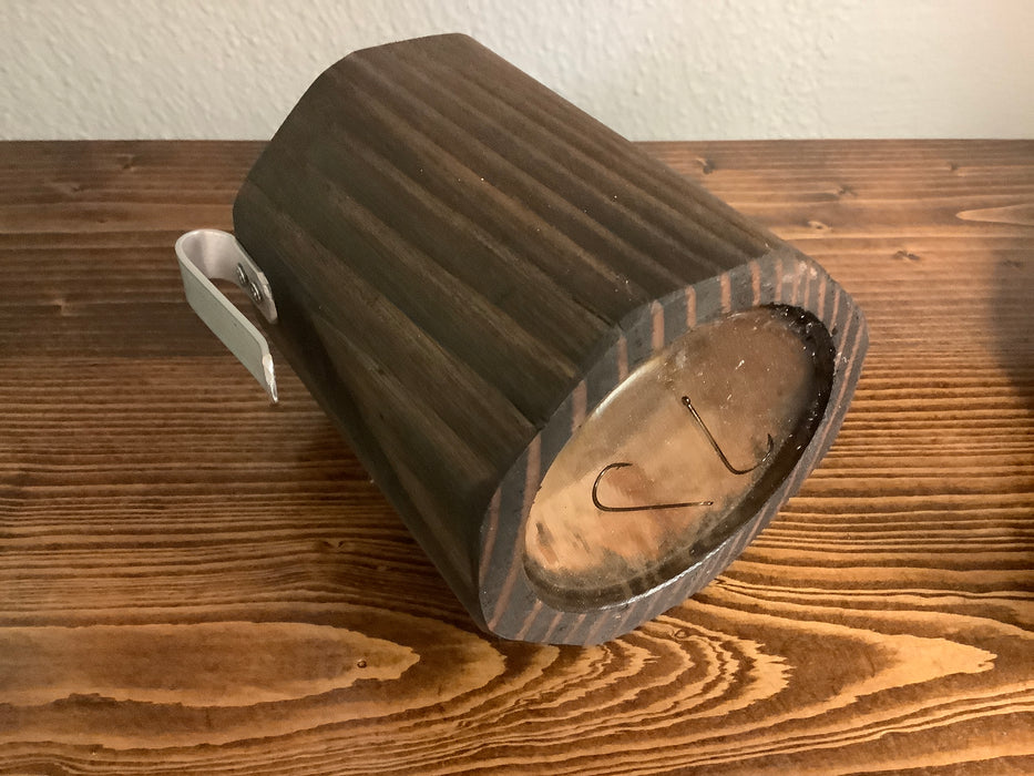 Beer jackets made out of wood