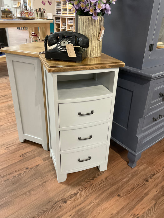 Driftwood maple top end table