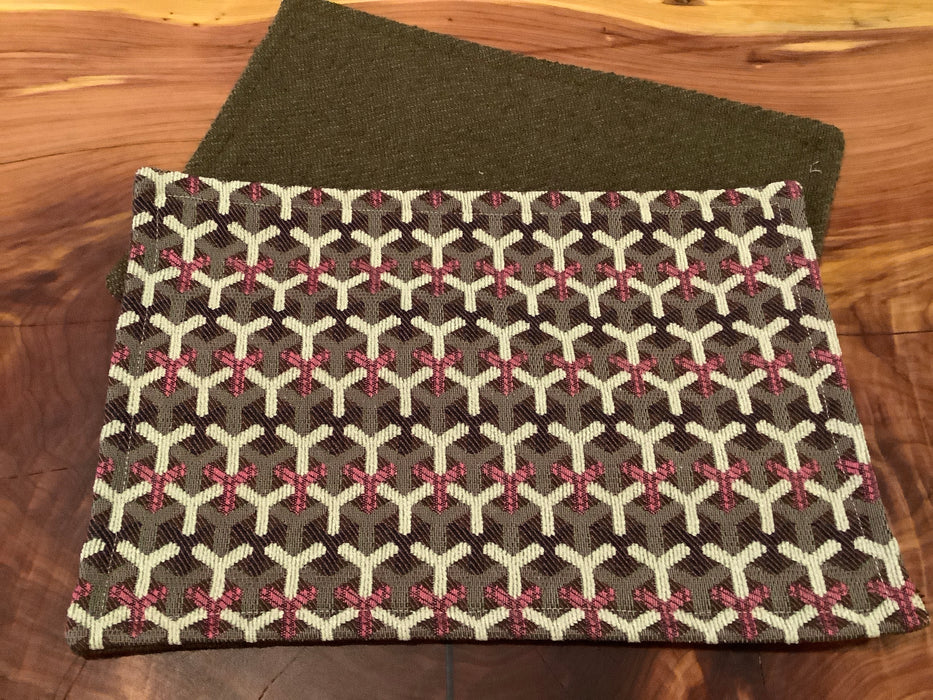 Mug rugs