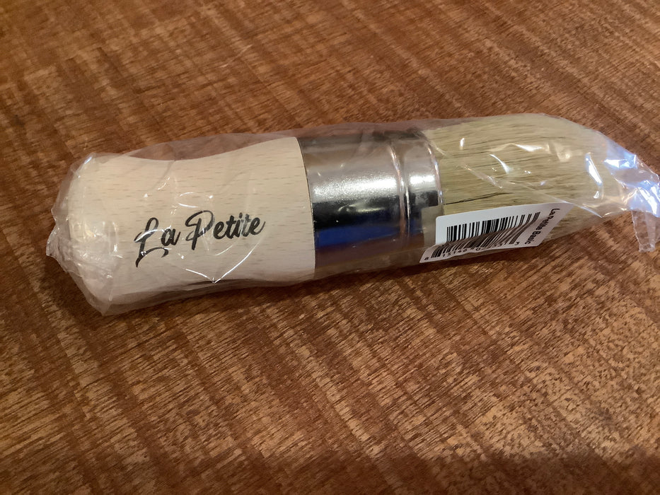 Dixie belle paint brushes