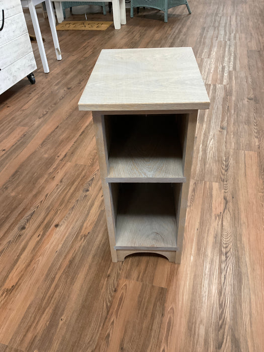 White Oak Rubio End Table
