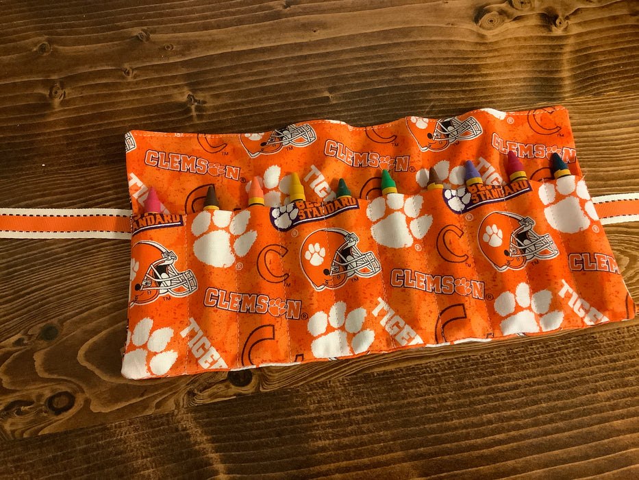 Roll up crayon bag