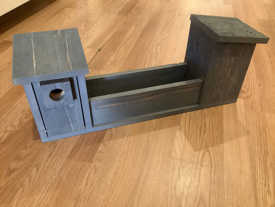 Cedar birdhouse planter