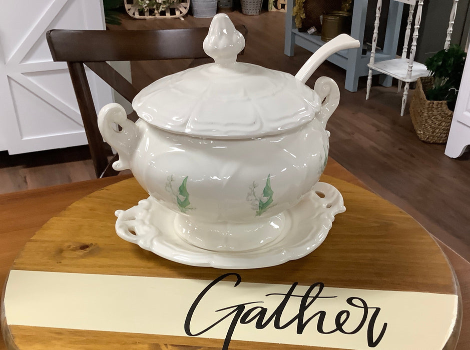 Cream Soup tureen set