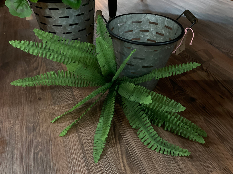 Artificial fern bundle